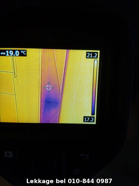 Lekdetectie foto Rotterdam