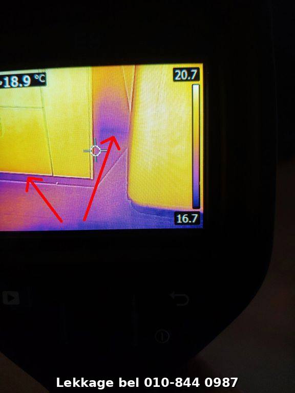 Lekdetectie foto Rotterdam