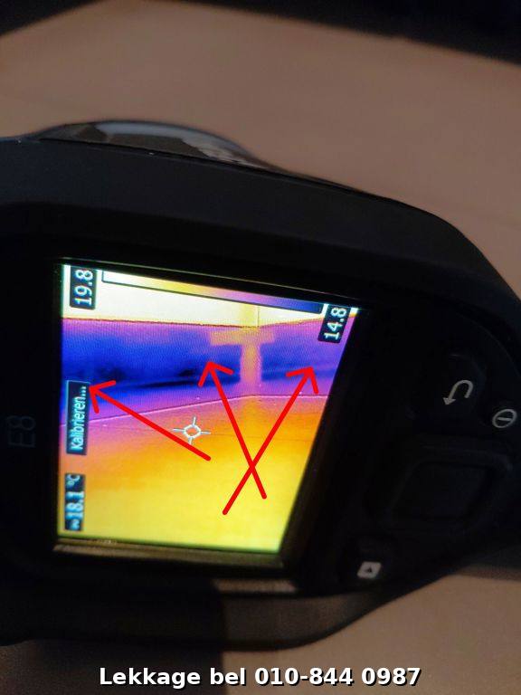 Lekdetectie foto Rotterdam